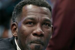 烫手的山芋!TA:迈克尔·芬利最初并不情愿接手哈里森的工作