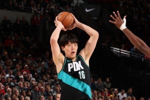 杨瀚森9分已创中国球员第5高！姚明最高狂砍40+！周琦填满数据栏